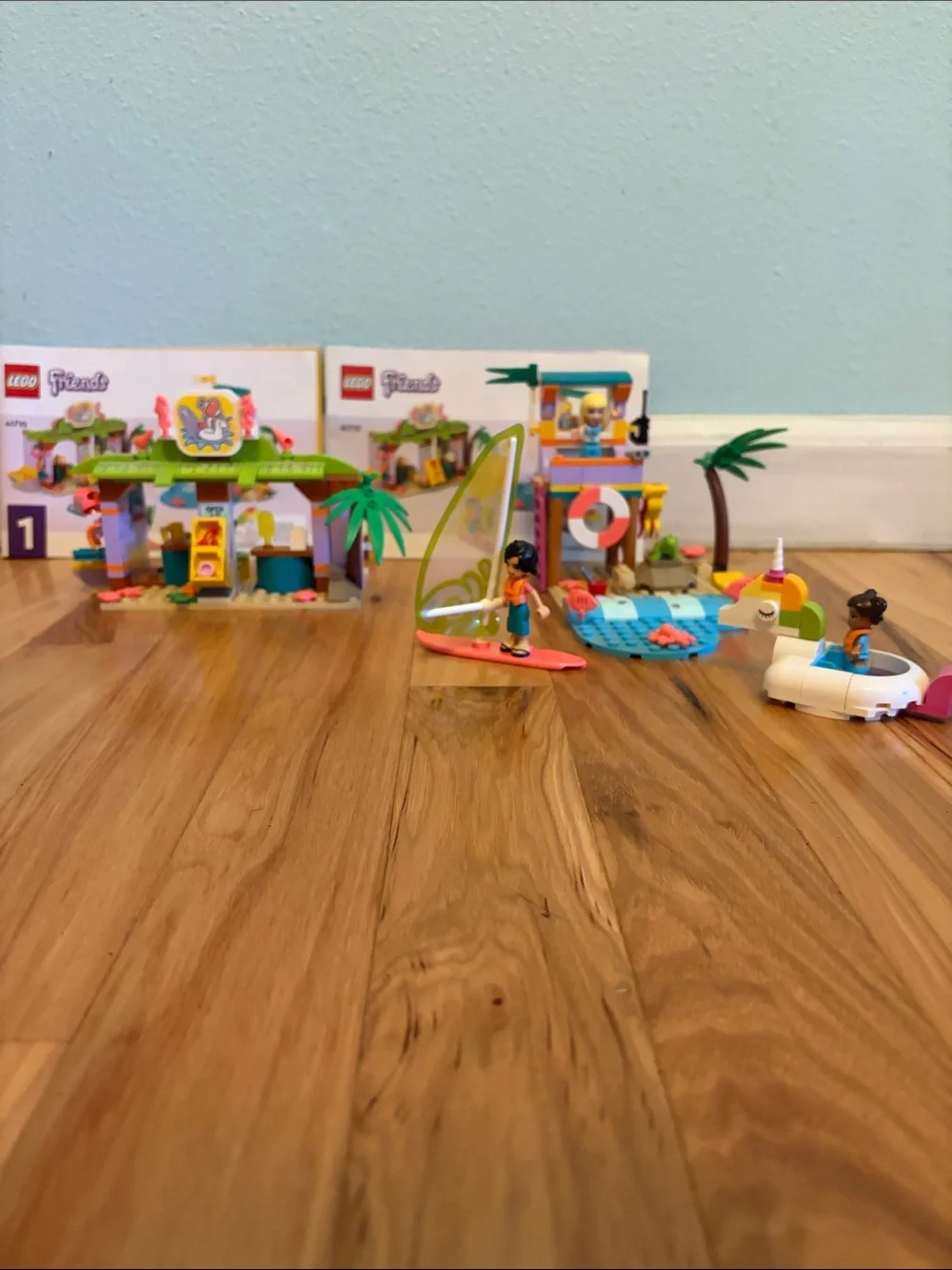 Lego Friends Surfer Beach Fun 41710